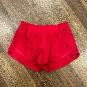 Lululemon Hotty Hot 4” Shorts